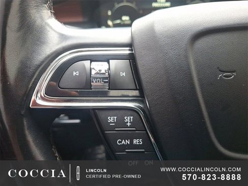 Certified 2022 Lincoln Nautilus Reserve image 22