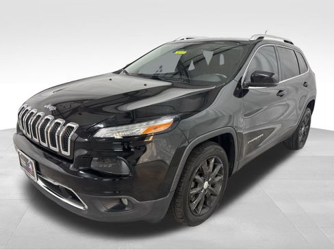 Used 2018 Jeep Cherokee Limited image 1