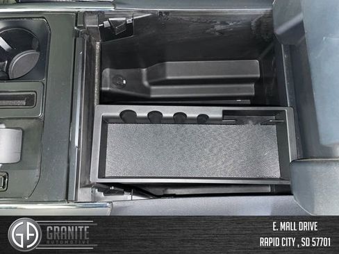 Used 2022 Ford F150 Lariat w/ Equipment Group 502A High AWD/4WD image 12