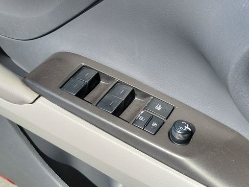 Used 2023 Toyota Camry LE w/ Convenience Package image 19