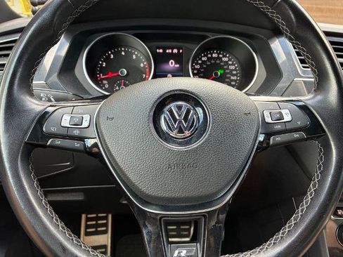 Used 2021 Volkswagen Tiguan SE R-Line w/ 3rd Row Seat Package AWD/4WD image 32