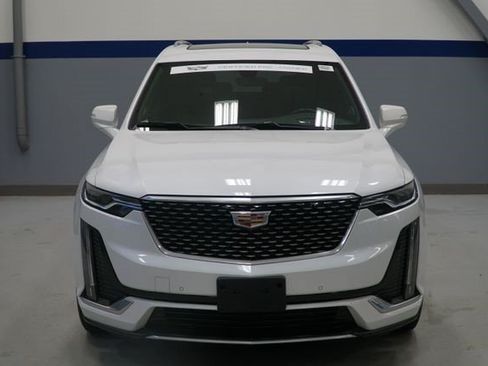Certified 2023 Cadillac XT6 Premium Luxury w/ Technology Package AWD/4WD image 5