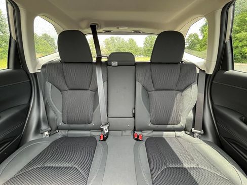 Used 2023 Subaru Forester Premium AWD/4WD image 17