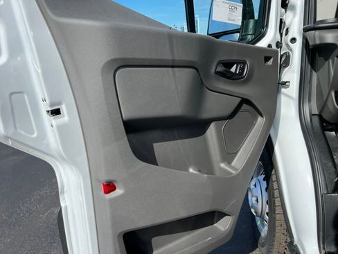 New 2026 Ford Transit 250 Low Roof AWD image 15