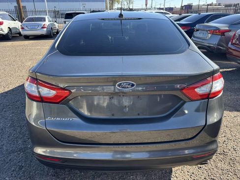 Used 2015 Ford Fusion S image 7
