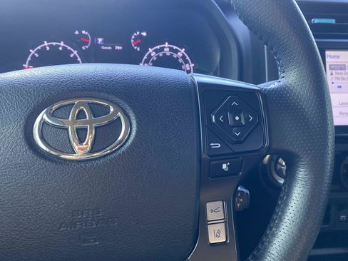 Used 2021 Toyota 4Runner SR5 RWD image 33