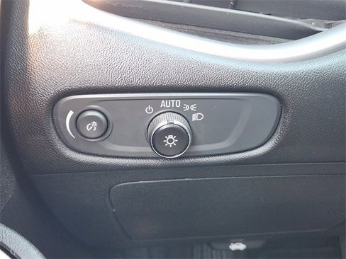 Used 2024 Chevrolet Malibu LT image 22