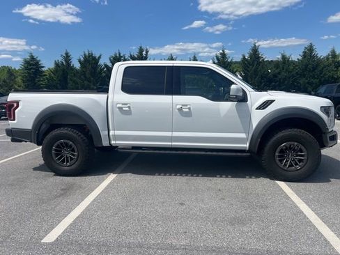 Used 2019 Ford F150 Raptor w/ Equipment Group 802A Luxury AWD/4WD image 4