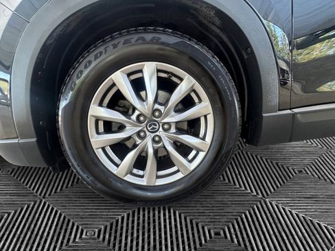 Used 2018 MAZDA CX-9 Touring image 9