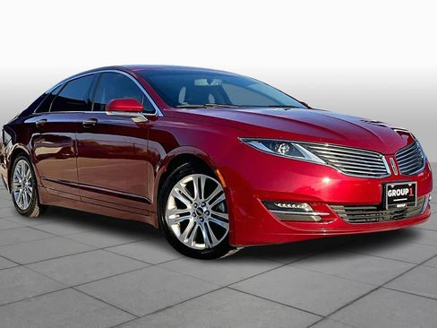 Used 2016 Lincoln MKZ Hybrid image 2
