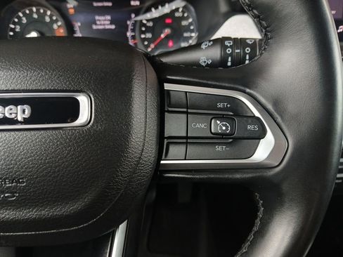Used 2022 Jeep Compass Latitude AWD/4WD image 25