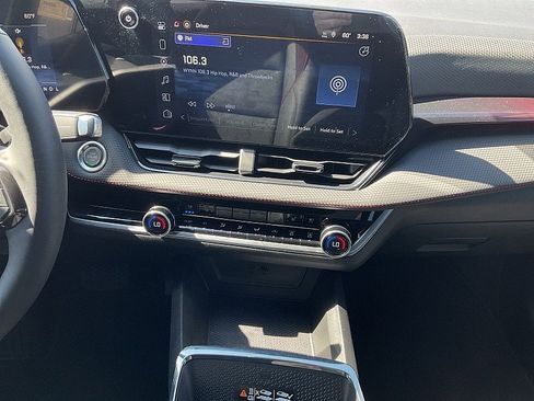 New 2026 Chevrolet Equinox RS w/ Convenience Package III FWD image 13