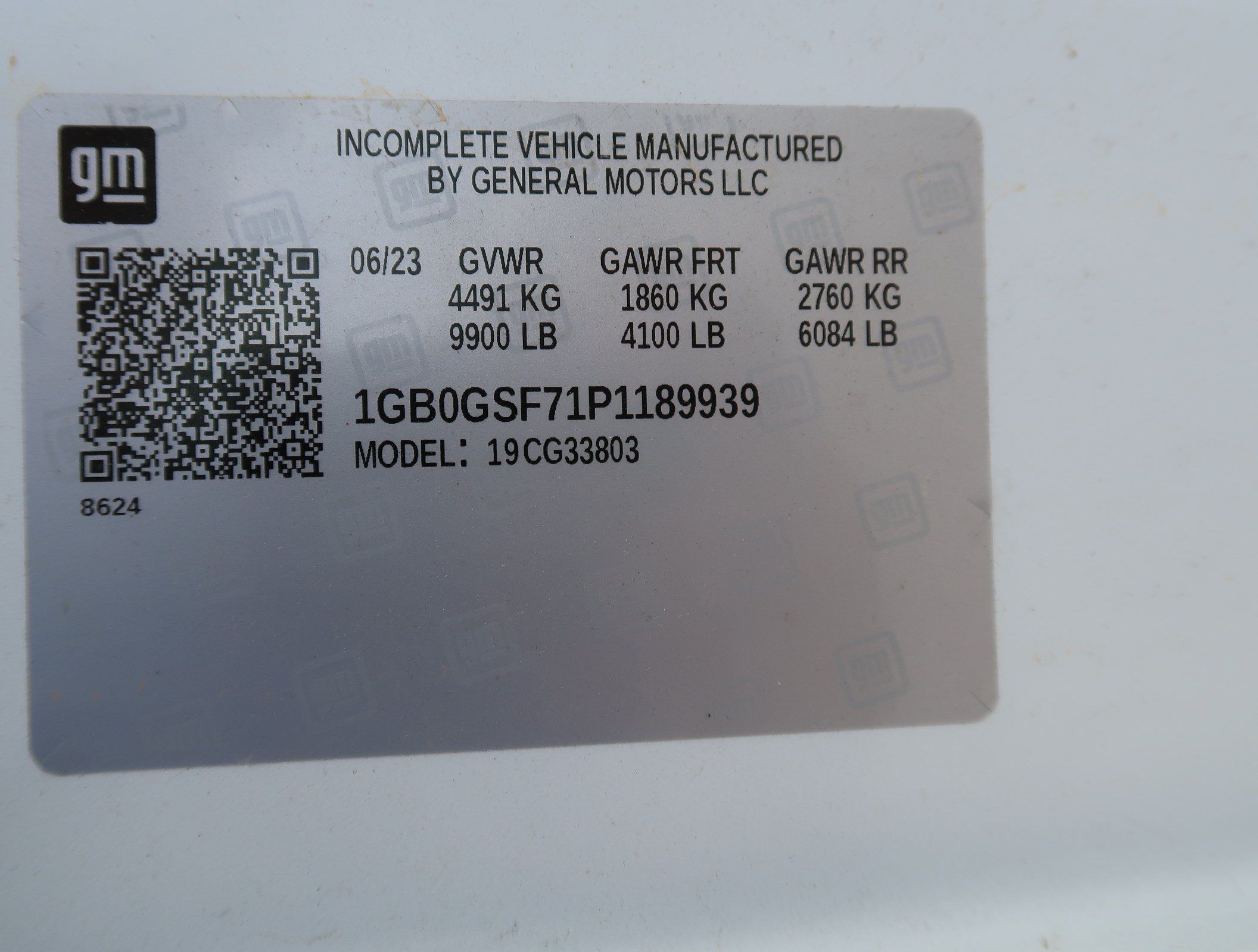 Used 2023 Chevrolet Express 3500 w/ Power Convenience Package RWD image 40