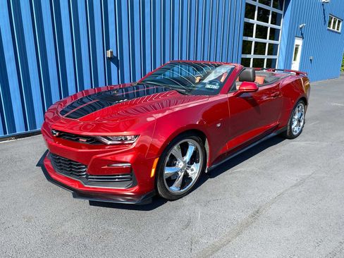 Used 2022 Chevrolet Camaro SS RWD image 2