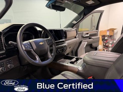Used 2024 Chevrolet Silverado 2500 High Country w/ High Country Premium Package image 8