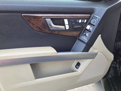 Used 2010 Mercedes-Benz GLK 350 4MATIC image 10
