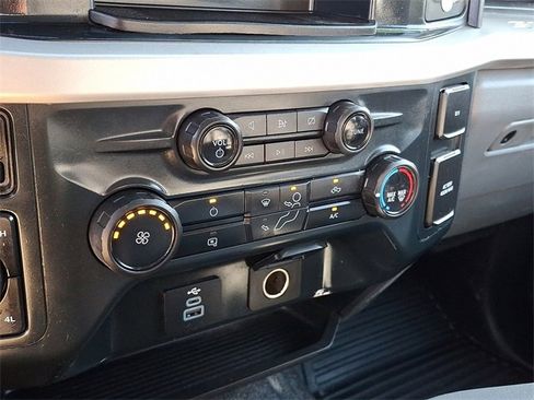 Used 2023 Ford F250 XL w/ FX4 Off-Road Package image 16