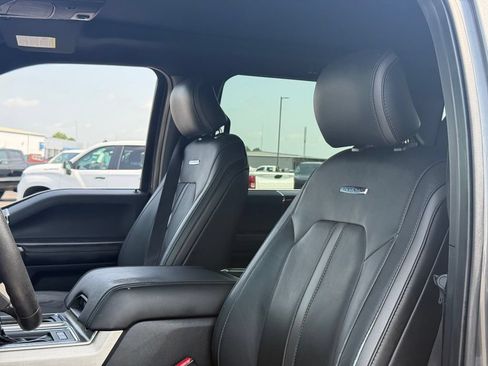 Used 2015 Ford F150 Platinum w/ Equipment Group 701A Luxury AWD/4WD image 11