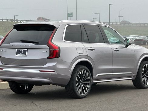 New 2026 Volvo XC90 B6 Ultra w/ Protection Package image 3