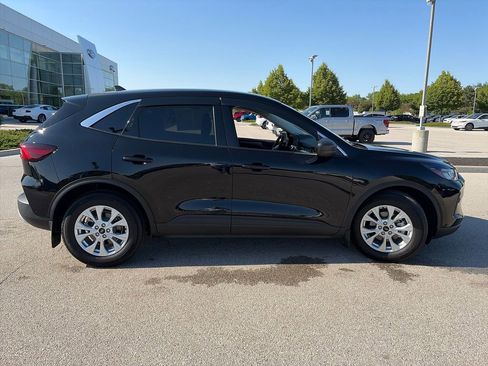 Used 2023 Ford Escape Active w/ Cold Weather Package FWD image 8