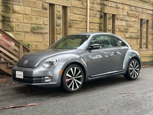 Used 2012 Volkswagen Beetle Turbo image 23