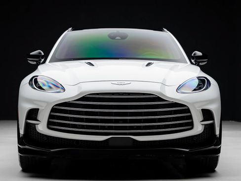 Used 2023 Aston Martin DBX 707 AWD/4WD image 8