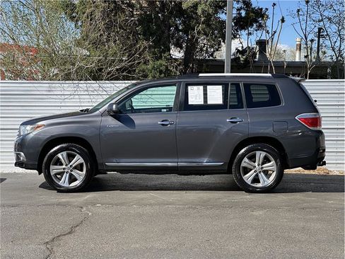 Used 2012 Toyota Highlander Limited AWD/4WD image 13