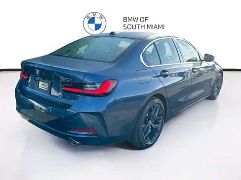 New 2026 BMW 330i Sedan w/ Convenience Package RWD image 4