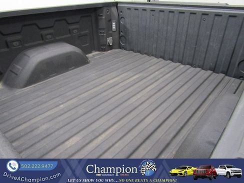 Used 2021 Chevrolet Silverado 1500 High Country AWD/4WD image 18