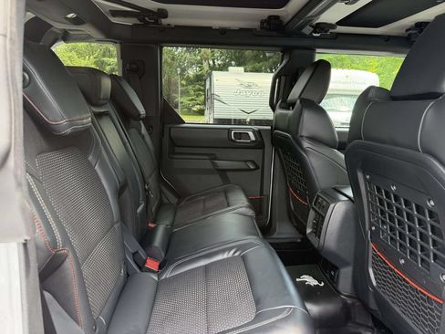 Used 2025 Ford Bronco Raptor AWD/4WD image 15