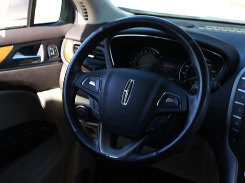 Used 2016 Lincoln MKC Reserve image 30