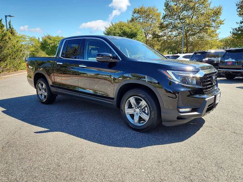 Used 2023 Honda Ridgeline RTL-E image 4