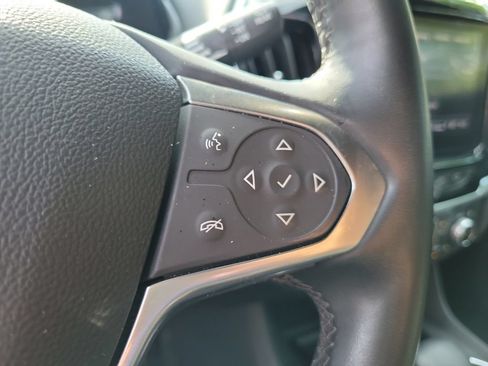 Used 2023 Chevrolet Traverse Premier FWD image 30