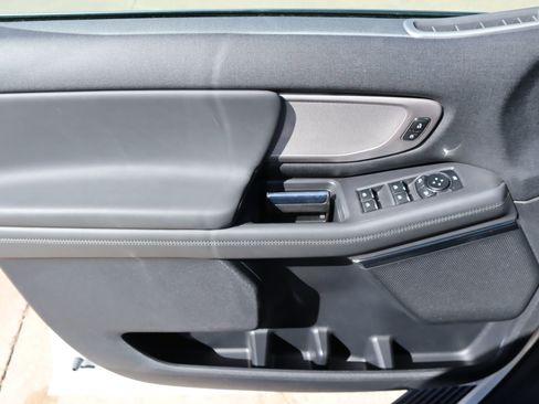 New 2026 Ford Expedition Active image 22