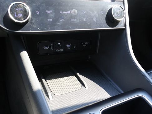 Used 2025 Hyundai Sonata SEL FWD image 26