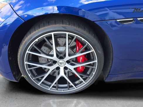 Certified 2024 Maserati GranTurismo Modena image 13