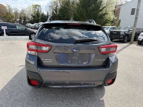 Used 2020 Subaru Crosstrek 2.0i Premium image 4