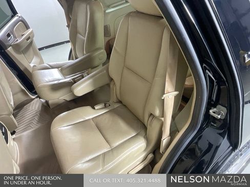 Used 2011 Chevrolet Tahoe LTZ RWD image 25