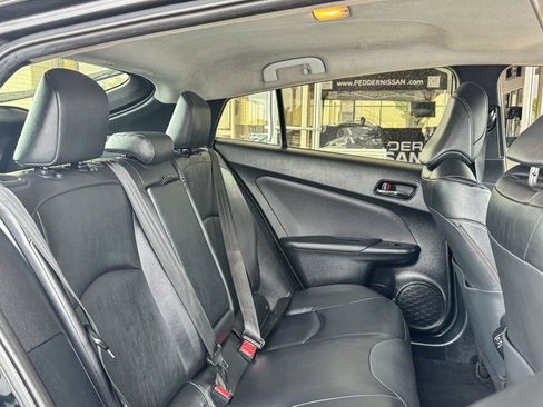 Used 2022 Toyota Prius XLE image 20