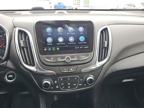 Used 2024 Chevrolet Equinox LT FWD image 44