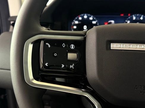 New 2025 Land Rover Discovery Sport S image 20