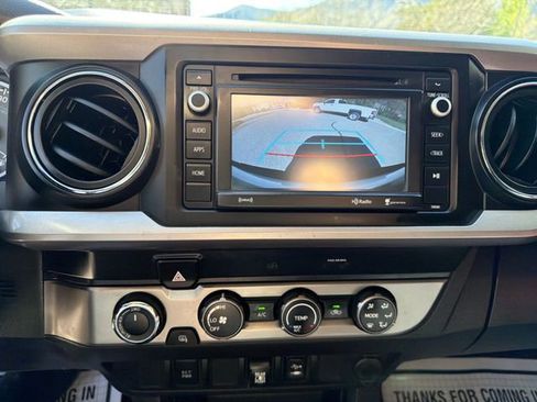 Used 2019 Toyota Tacoma SR5 AWD/4WD image 22
