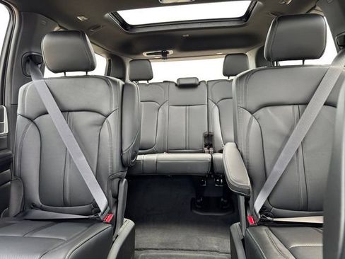 New 2026 Jeep Grand Wagoneer 4WD w/ Premium Group I image 15