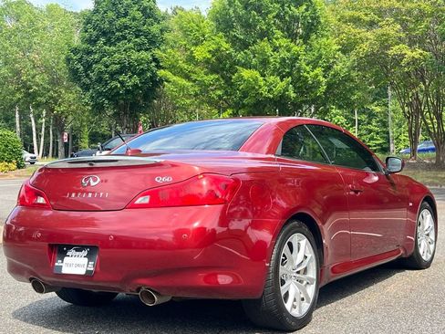 Used 2014 INFINITI Q60 Convertible w/ Premium Package RWD image 5