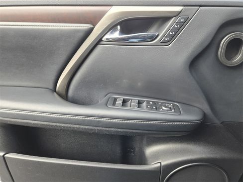 Certified 2022 Lexus RX 350 FWD w/ Premium Package image 23