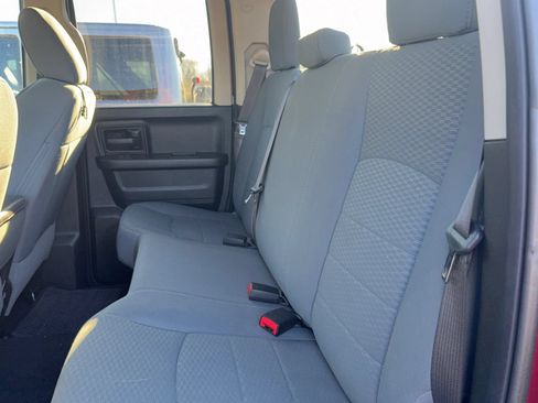 Used 2019 RAM 1500 Express AWD/4WD image 13