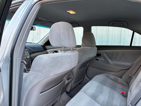 Used 2009 Toyota Camry LE image 21