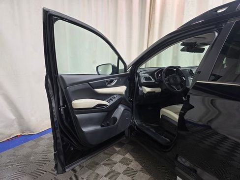 New 2026 Subaru Ascent Limited image 11
