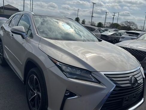 Used 2019 Lexus RX 350 FWD w/ Luxury Package image 3