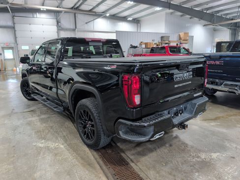 Used 2024 GMC Sierra 1500 Elevation w/ Elevation Premium Package AWD/4WD image 4